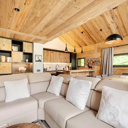 Chalet Adret 5 A 200m Des Pistes De *