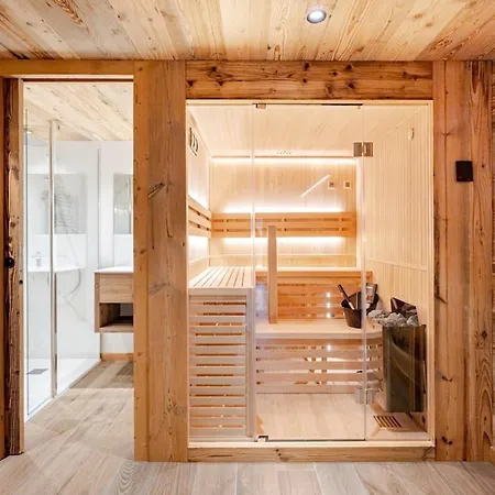 Chalet Adret 5 à 200m Des Pistes De La Clusaz
